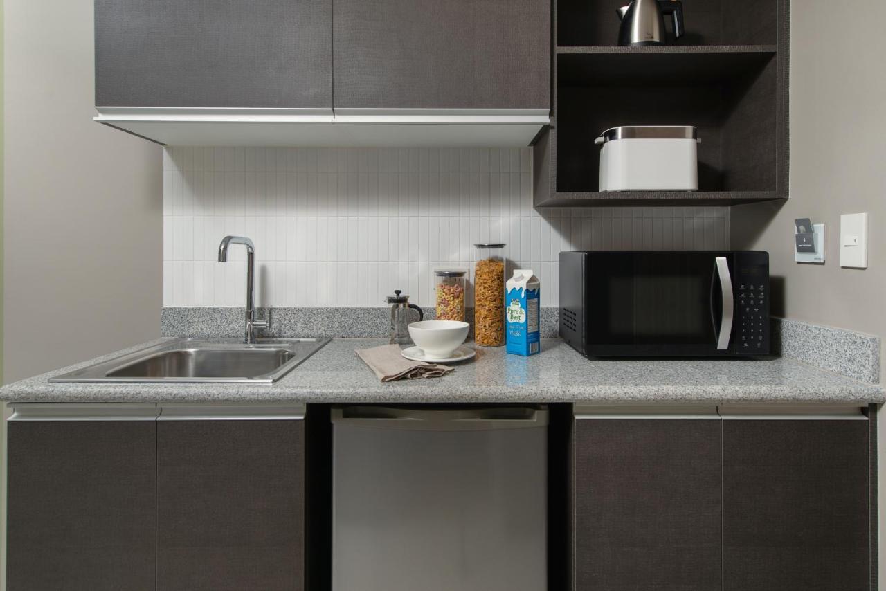 The Suites At Torre Lorenzo Malate - Managed By The Ascott Limited マニラ市 エクステリア 写真